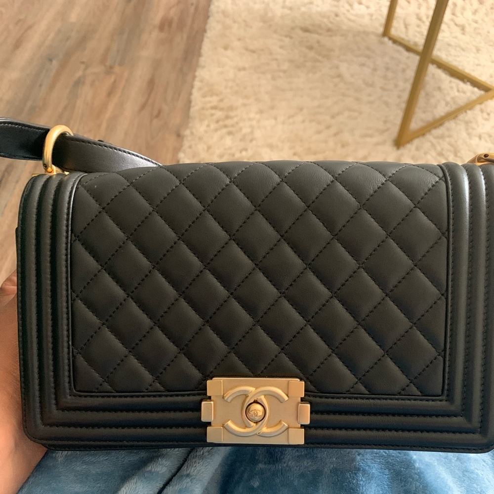 Chanel boy bag